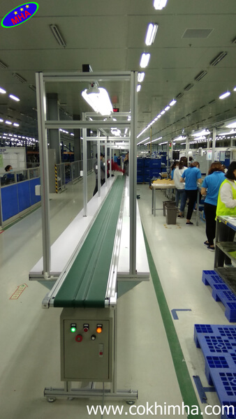 Băng Tải Sản Xuất Hộp Đựng Điện Thoại