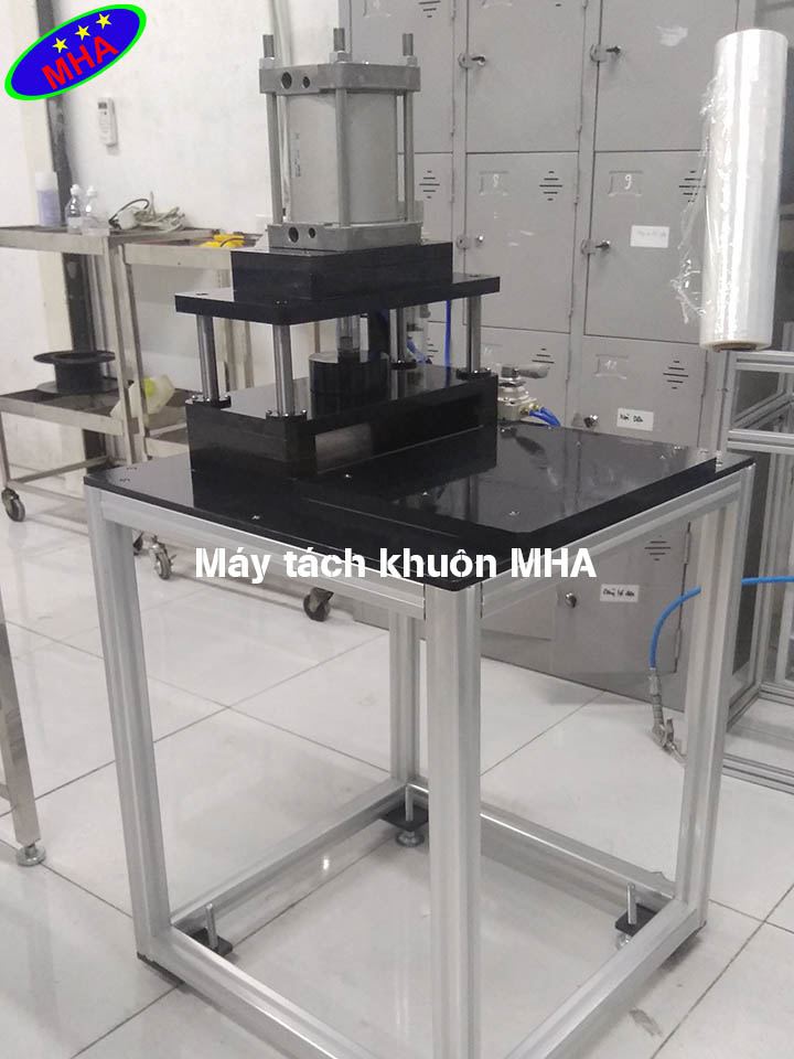 Máy Tách Khuôn Bán Tự Động - Chế Tạo Máy MHA